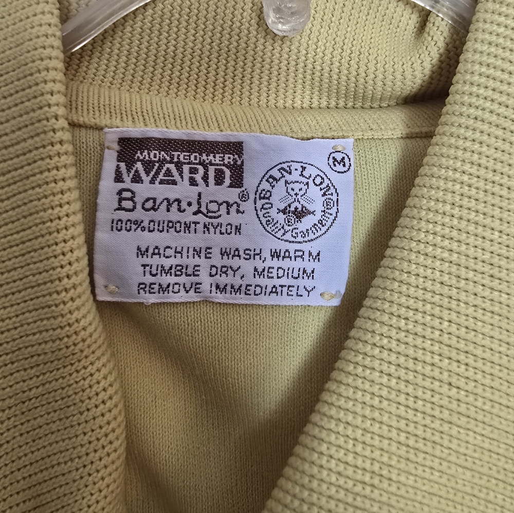 Vintage Montgomery Ward Ban Lon Polo Shirt Yellow Mens Medium Nylon Retro. GUC. - Picture 13 of 16